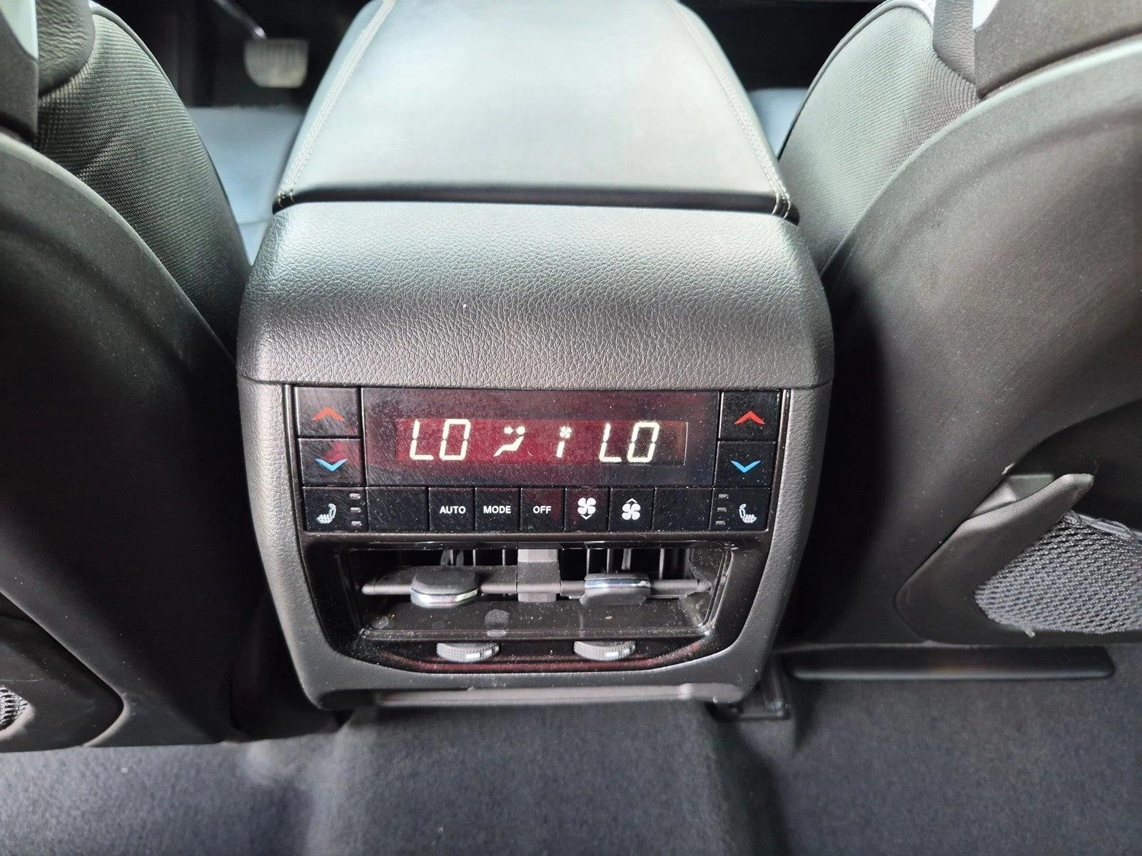 Used 2023 Hydro Blue Pearlcoat Jeep Overland image 17
