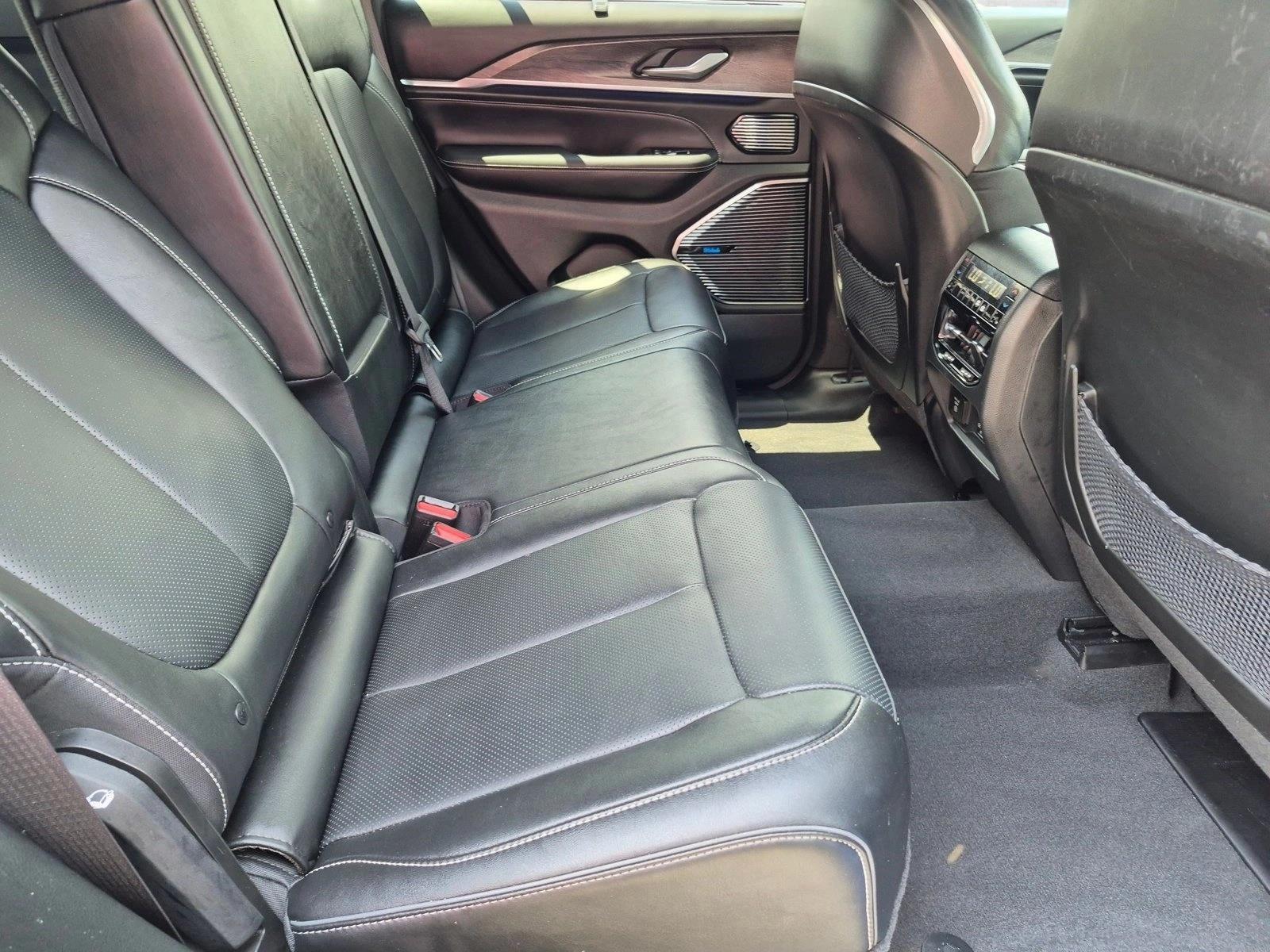 Used 2023 Hydro Blue Pearlcoat Jeep Overland image 20