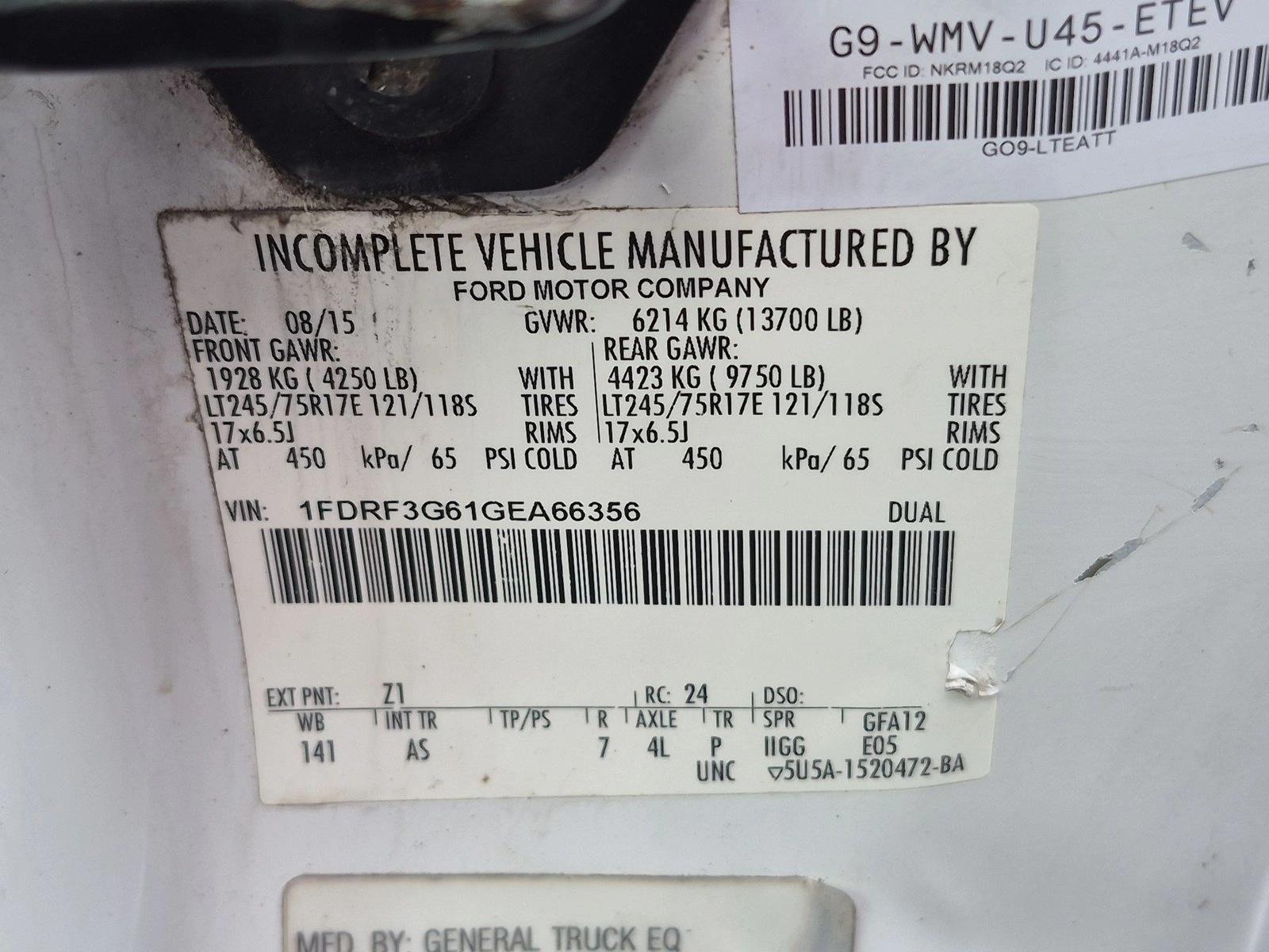 Used 2016 White Ford XL image 19