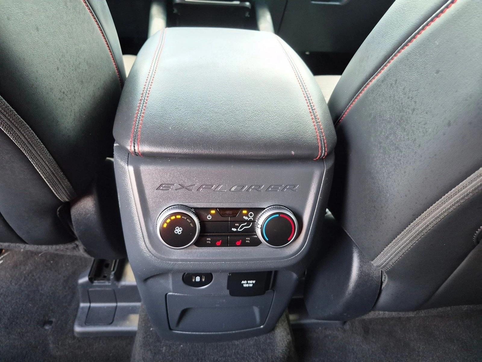 Used 2025 Star White Metallic Tri-Coat Ford ST-Line image 17