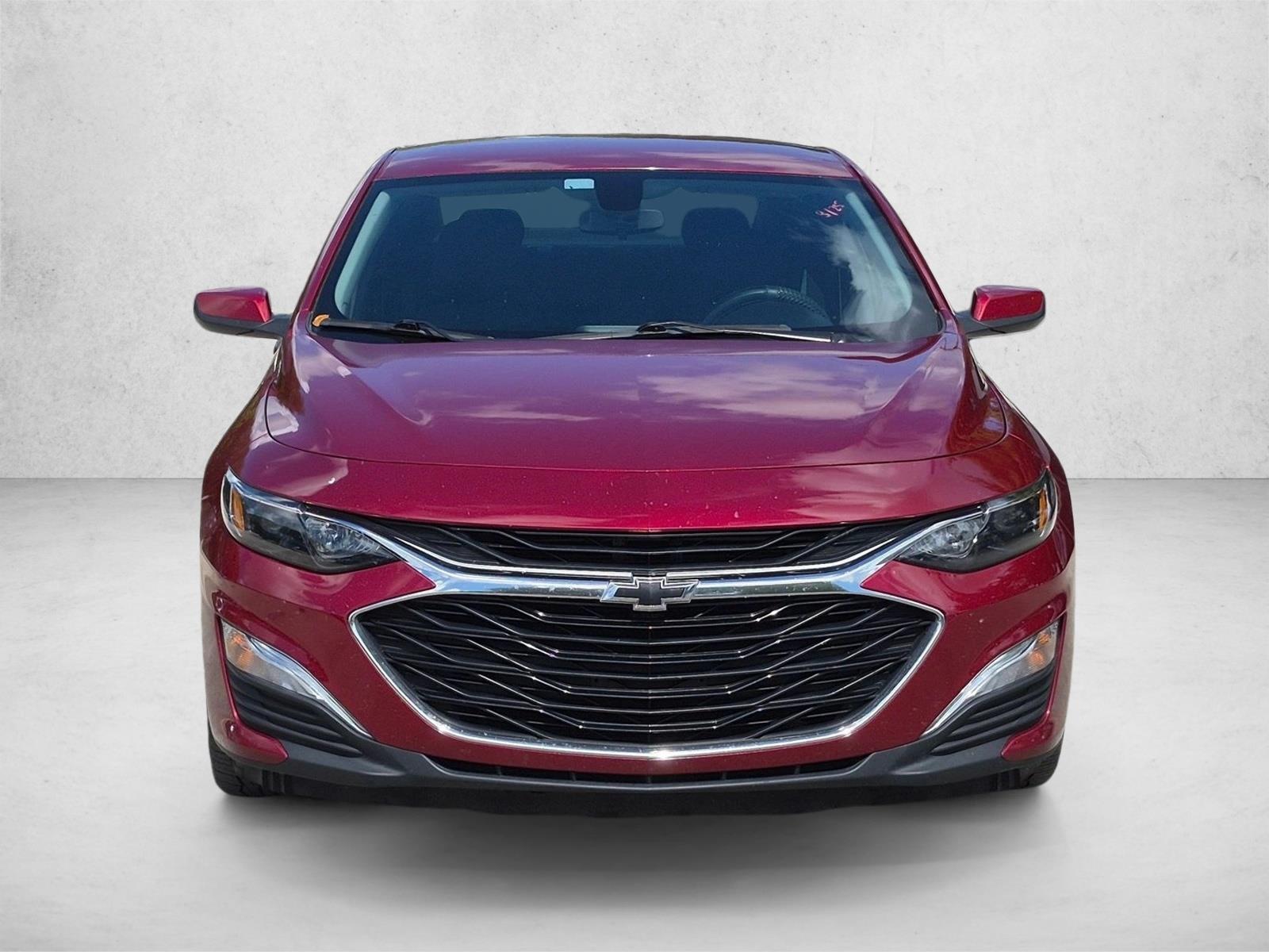 Used 2020 Cajun Red Tintcoat Chevrolet RS image 2