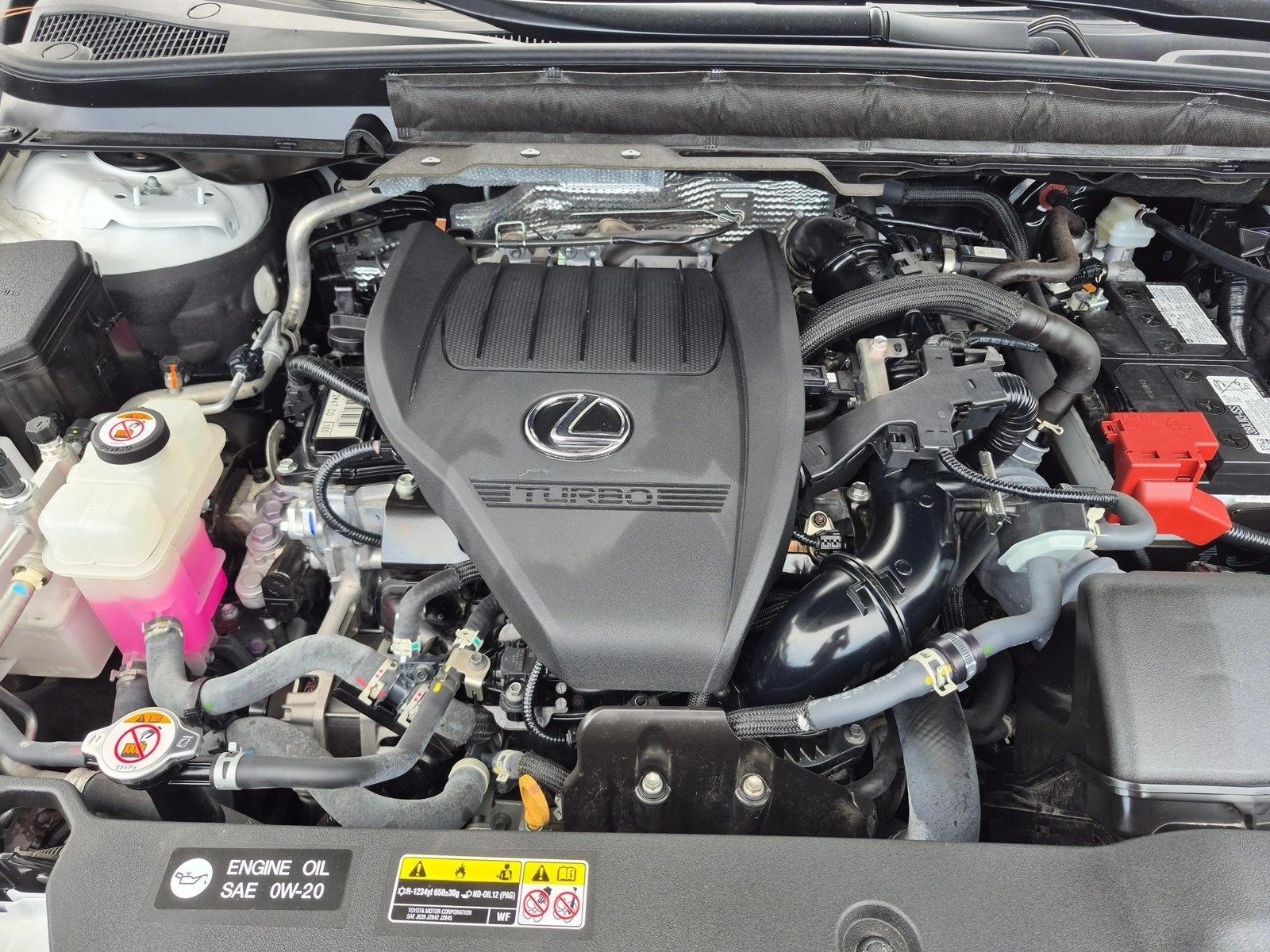Used 2024 Eminent White Pearl Lexus RX 350 image 21