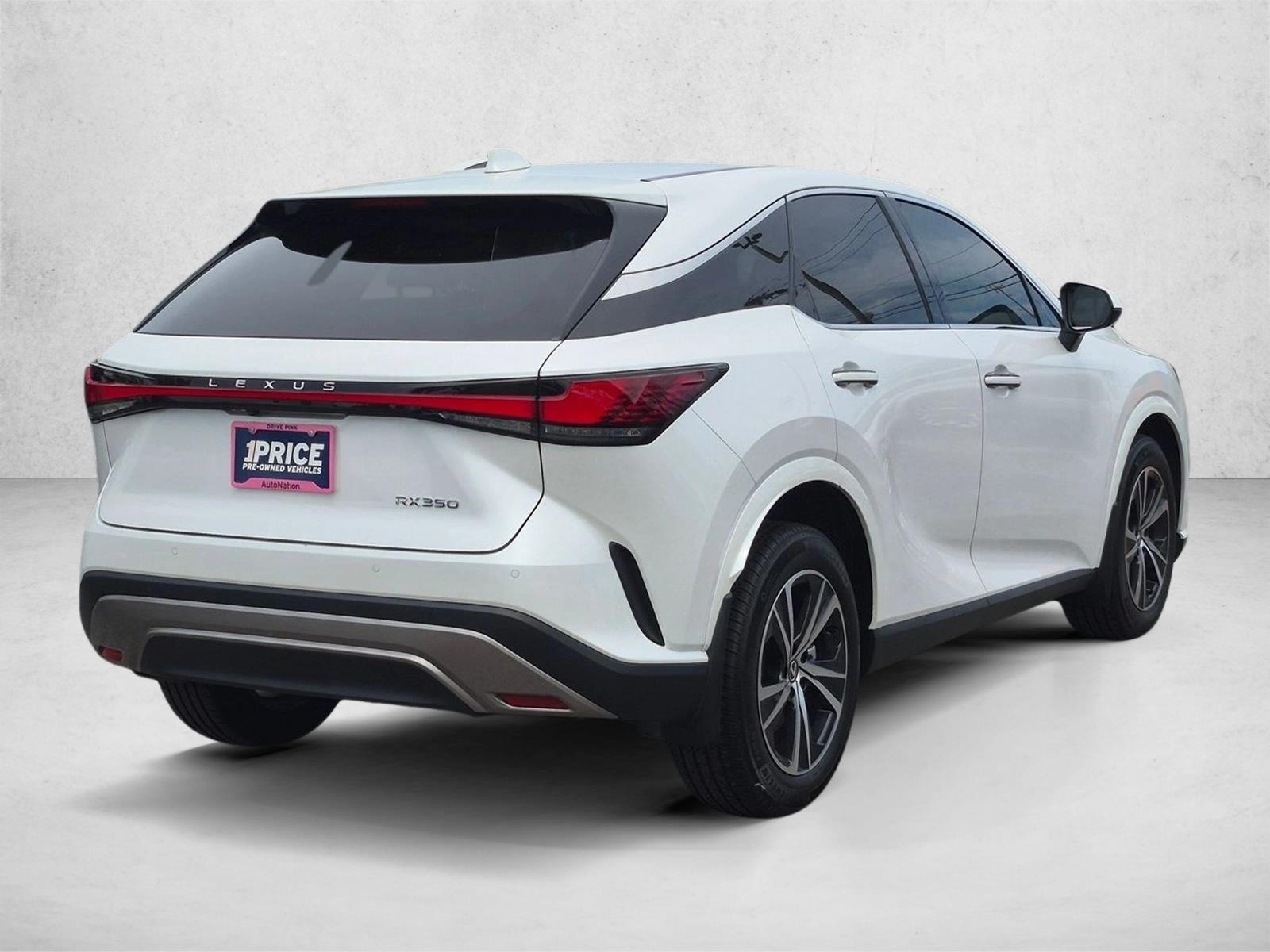 Used 2024 Eminent White Pearl Lexus RX 350 image 5