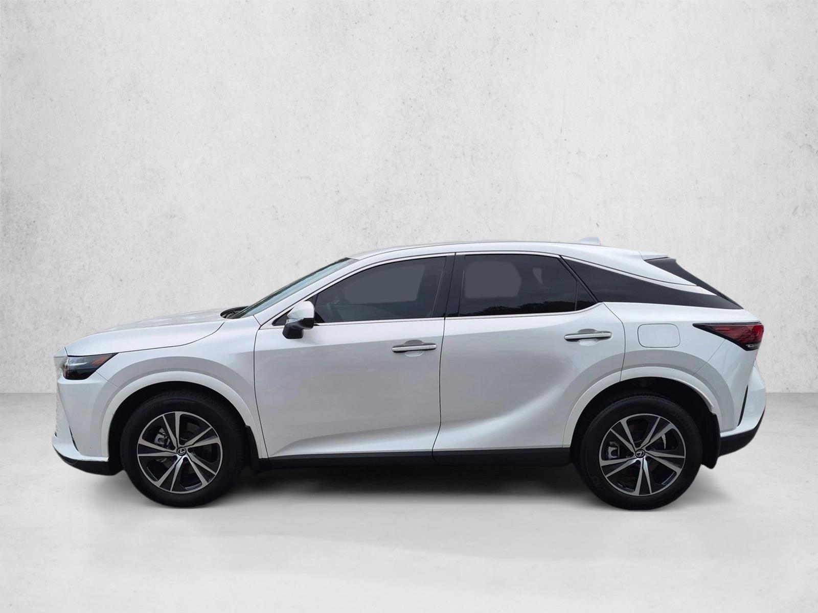 Used 2024 Eminent White Pearl Lexus RX 350 image 9