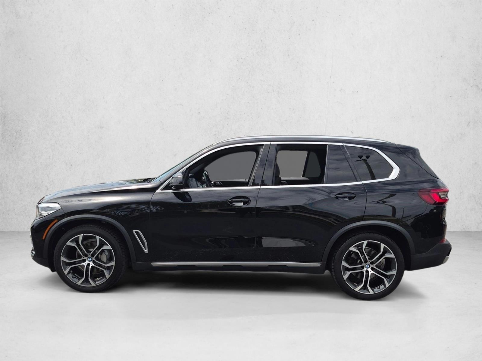 Used 2021 Jet Black BMW sDrive40i image 8
