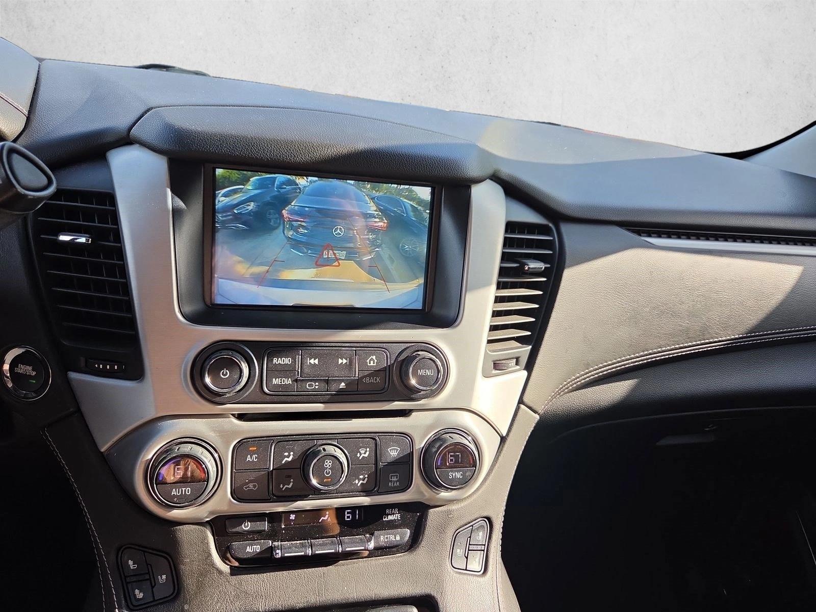 Used 2019 White Frost Tricoat GMC SLT image 11