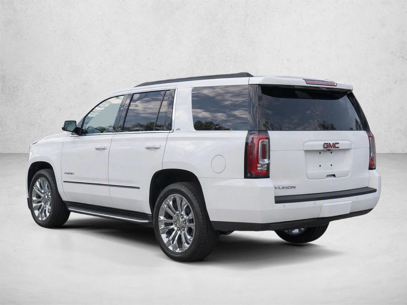 Used 2019 White Frost Tricoat GMC SLT image 5