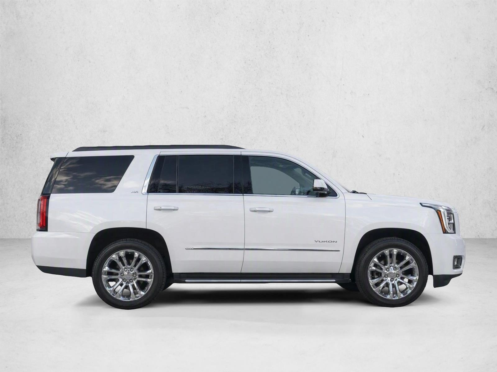 Used 2019 White Frost Tricoat GMC SLT image 8