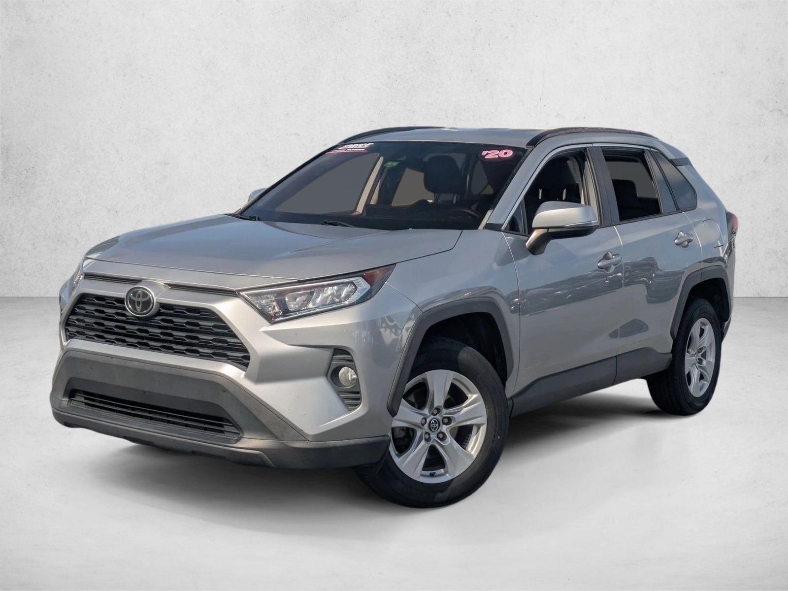 2020 Toyota RAV4 XLE