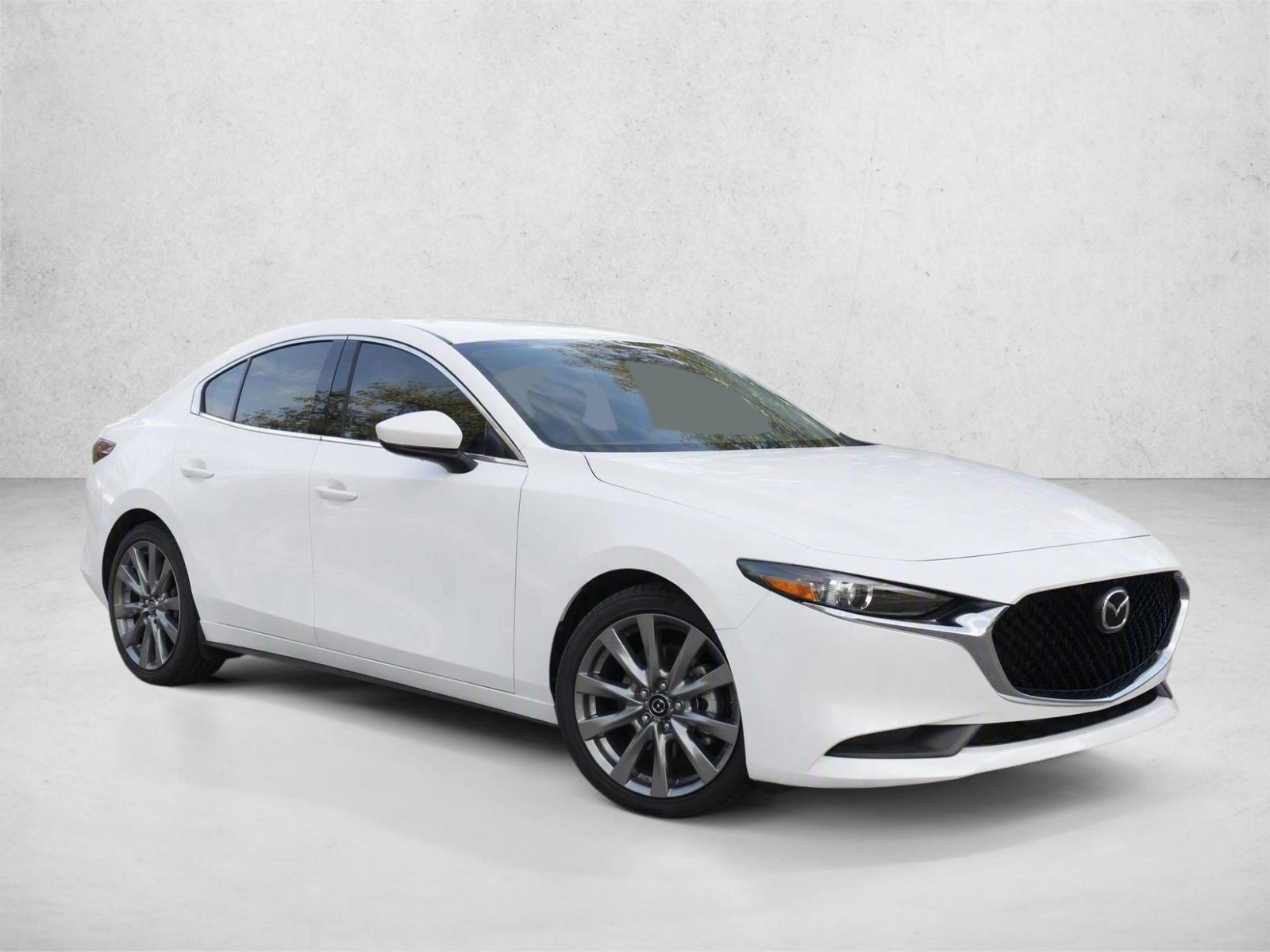 Used 2020 Snowflake White Pearl Mica Mazda Touring image 3