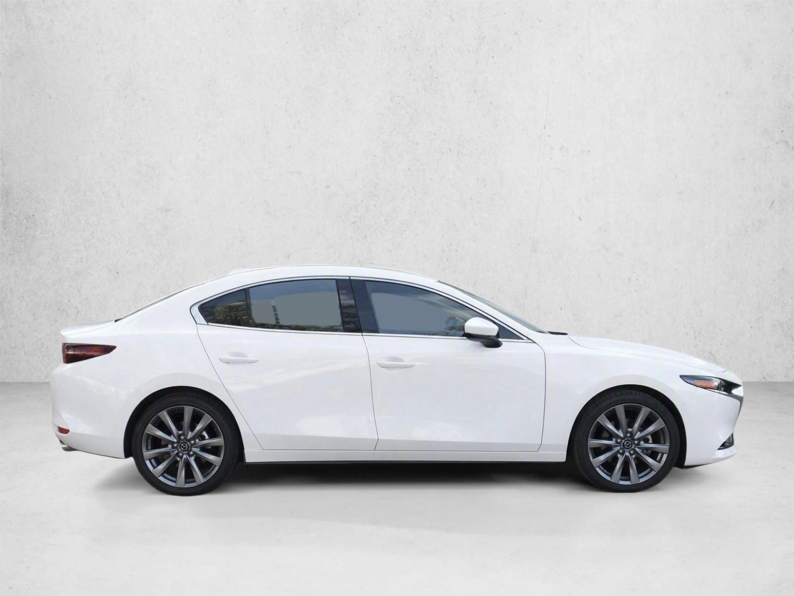 Used 2020 Snowflake White Pearl Mica Mazda Touring image 8
