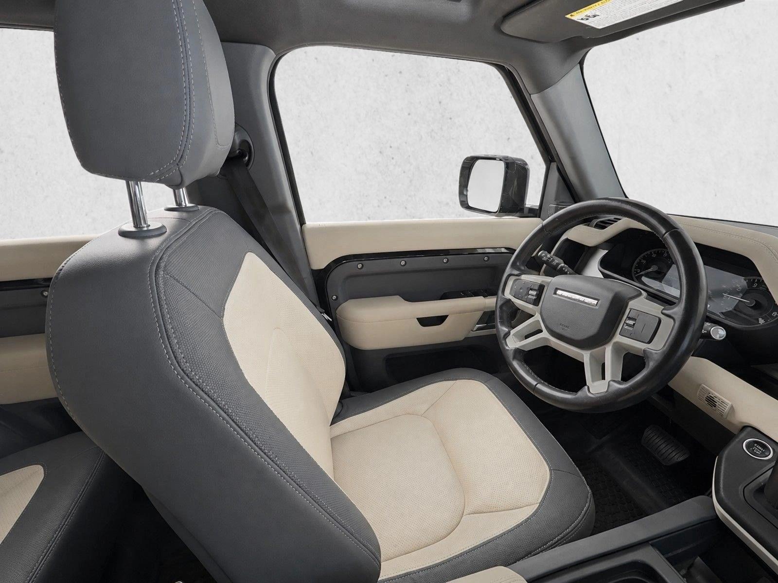 Used 2023 Santorini Black Metallic Land Rover X-Dynamic SE image 16
