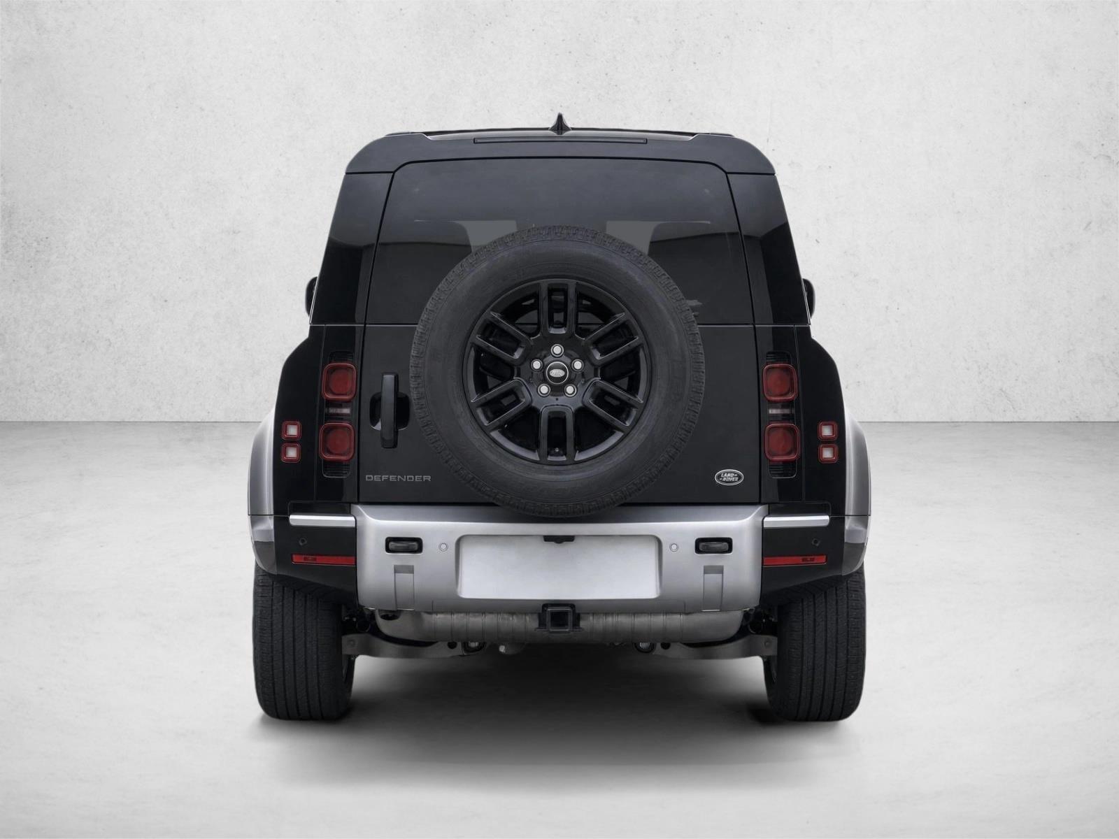 Used 2023 Santorini Black Metallic Land Rover X-Dynamic SE image 6
