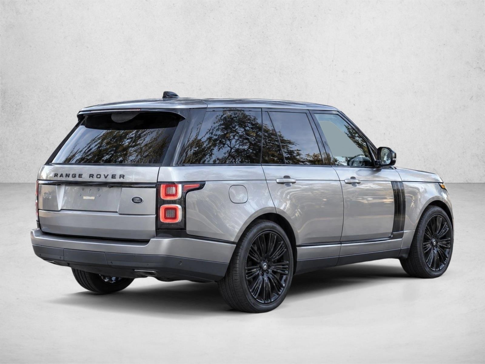 Used 2021 Silicon Silver Pre Land Rover P525 Westminster image 7