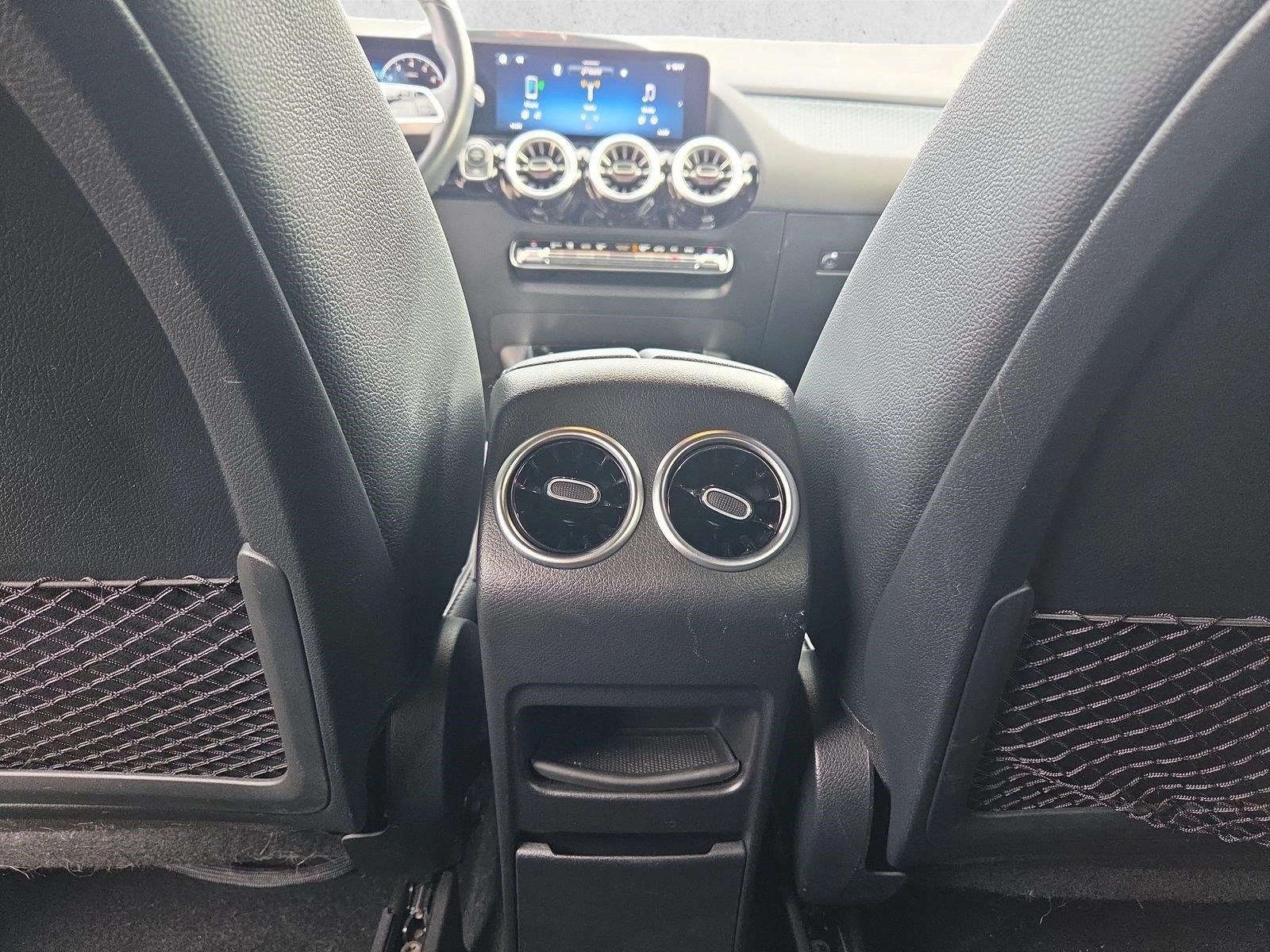 Used 2025 Night Black Mercedes-Benz GLA 250 image 14