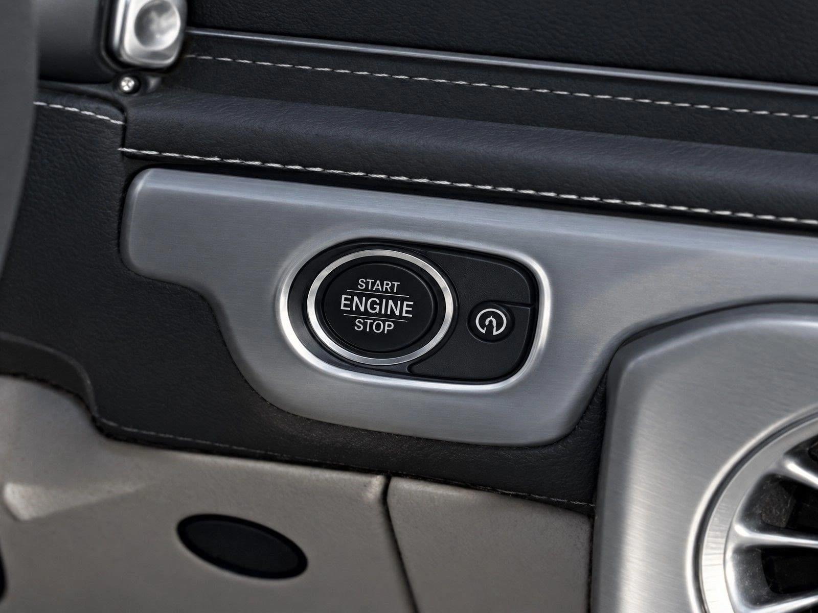 Used 2026 Manufaktur Night Black Magno Mercedes-Benz AMG® G 63 image 23
