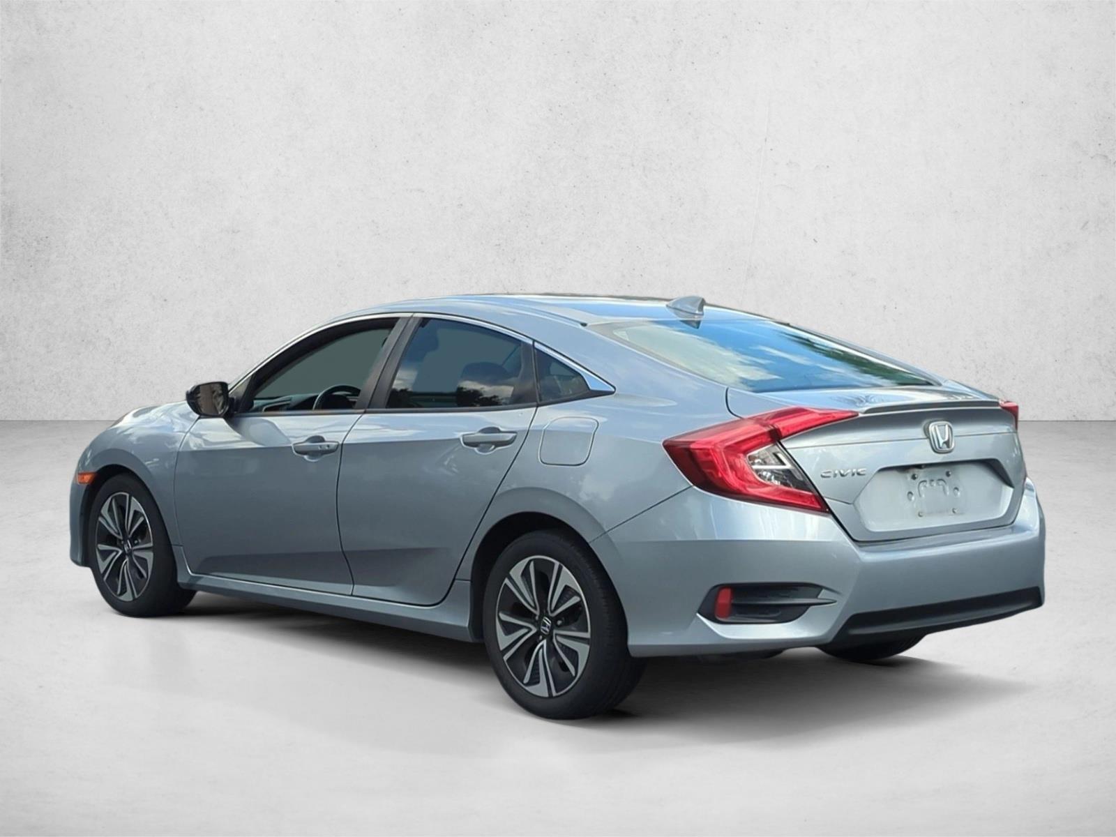 Used 2017 Lunar Silver Metallic Honda EX-L image 7