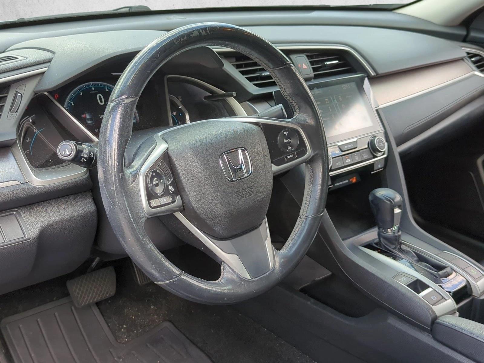 Used 2017 Lunar Silver Metallic Honda EX-L image 9