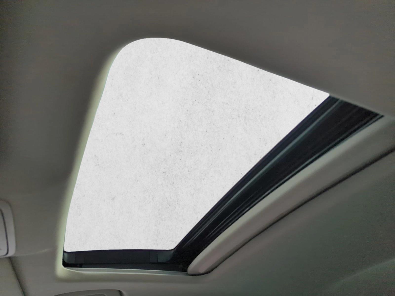 Used 2025 Meteorite Gray Met Honda SE image 12