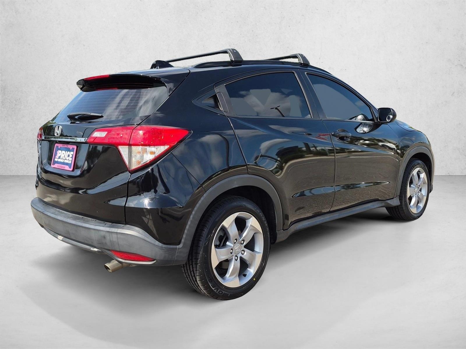Used 2021 Black Honda LX image 5