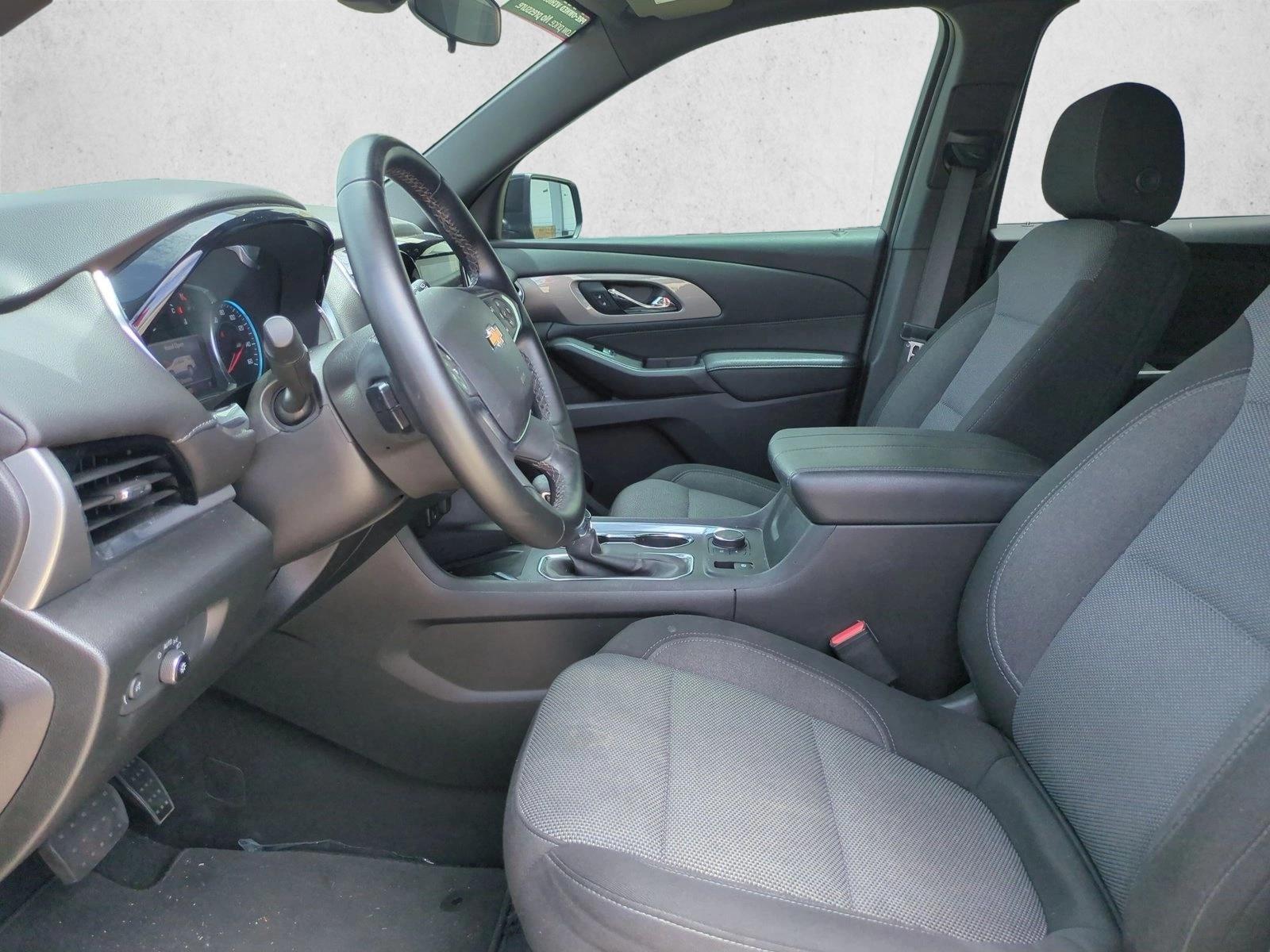 Used 2023 Mosaic Black Metallic Chevrolet LT Cloth image 15