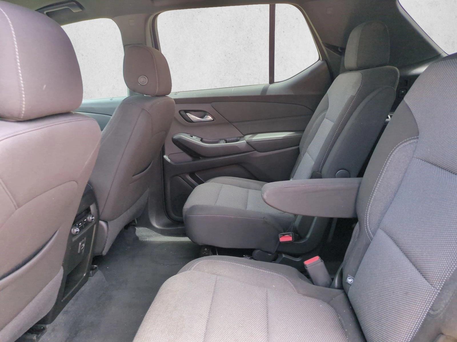 Used 2023 Mosaic Black Metallic Chevrolet LT Cloth image 17
