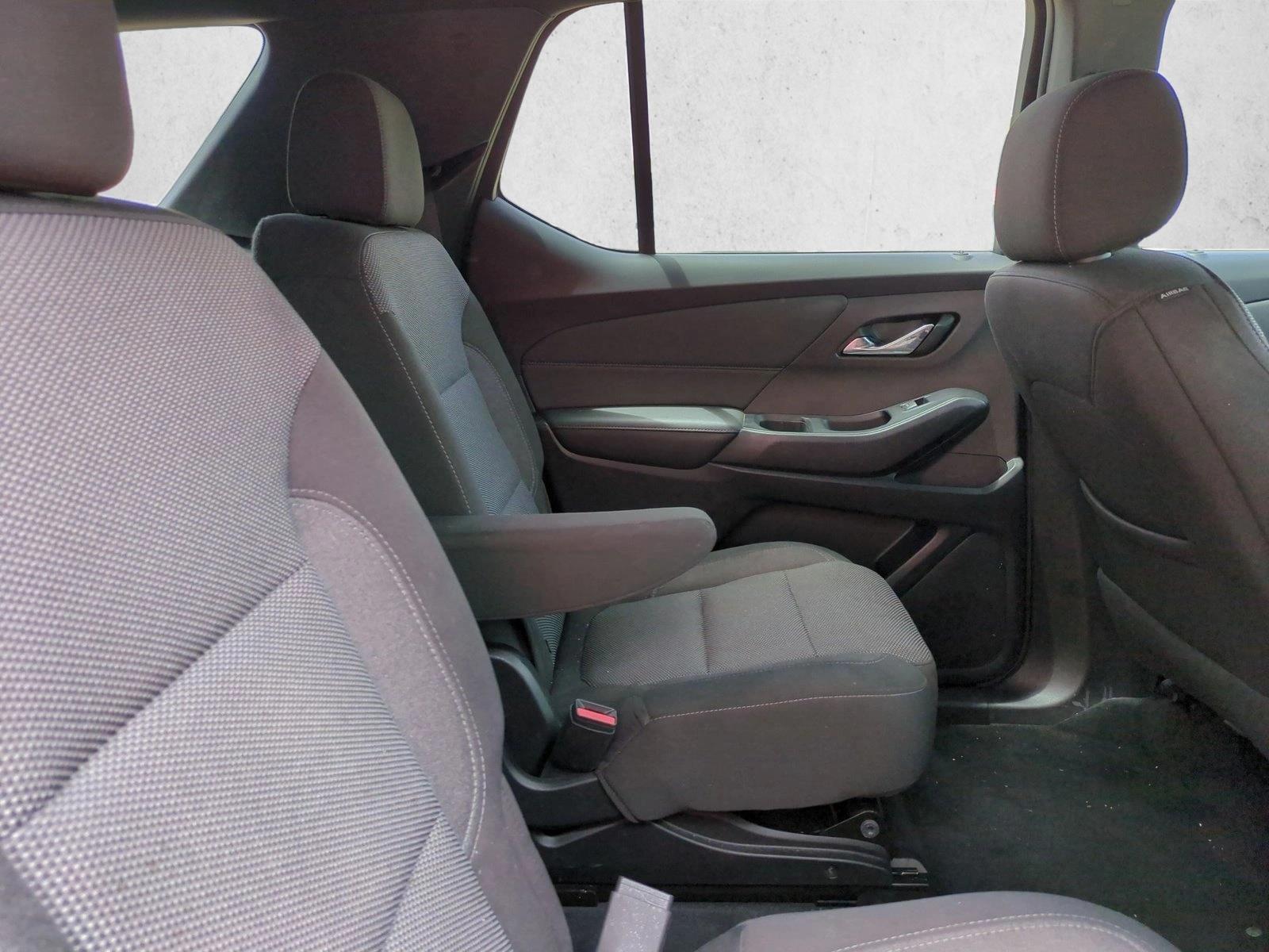 Used 2023 Mosaic Black Metallic Chevrolet LT Cloth image 19