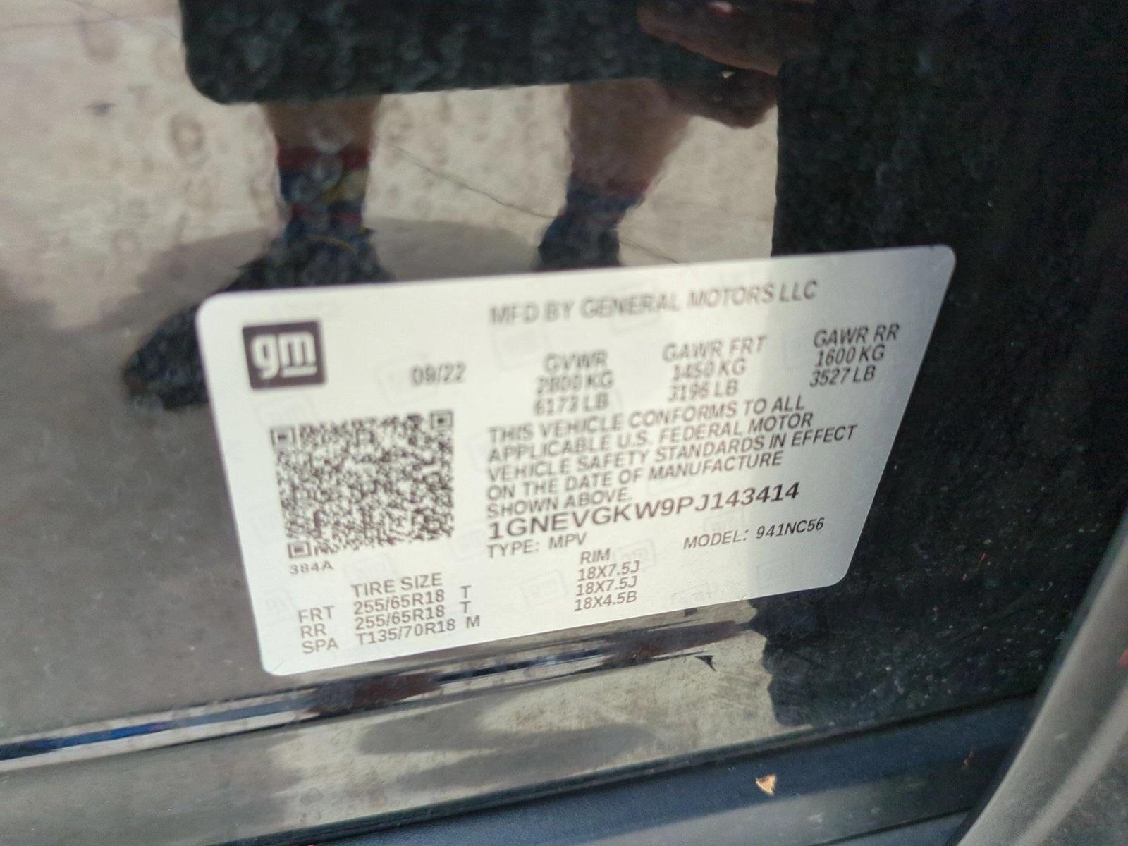 Used 2023 Mosaic Black Metallic Chevrolet LT Cloth image 24
