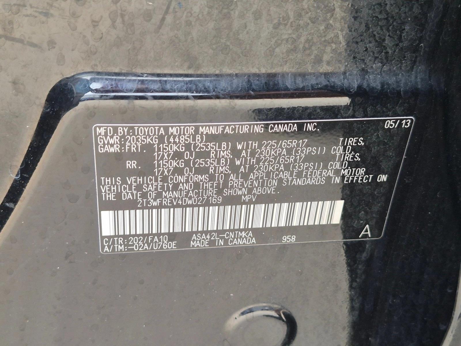 Used 2013 Black Toyota XLE image 15