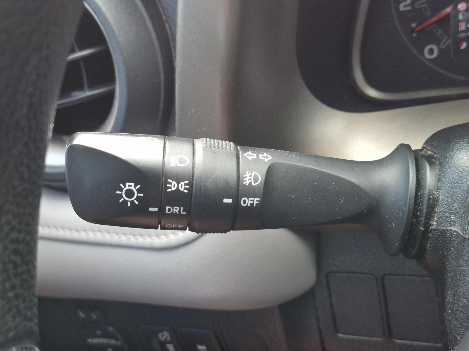 Used 2013 Black Toyota XLE image 6