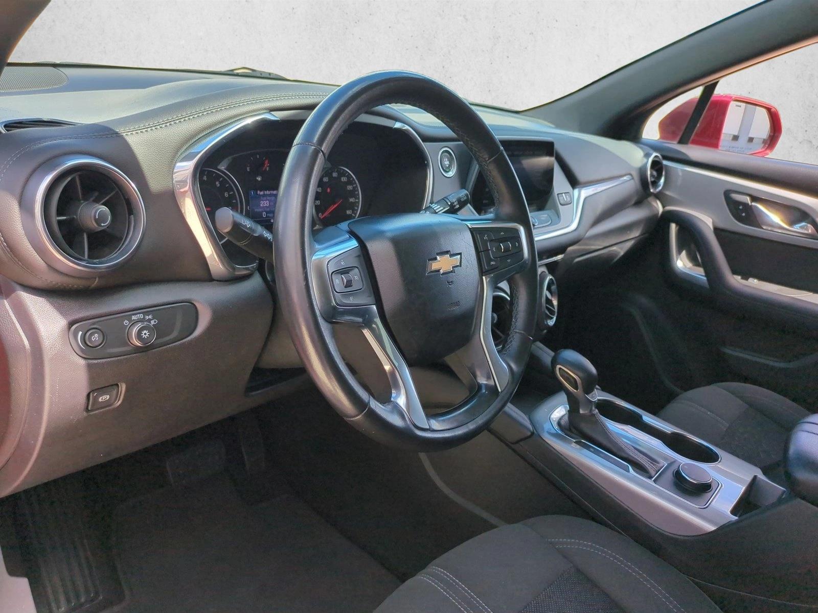 Used 2019 Cajun Red Tintcoat Chevrolet  image 10