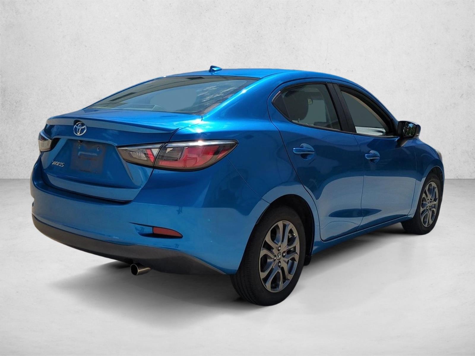 Used 2019 Sapphire Toyota LE image 5