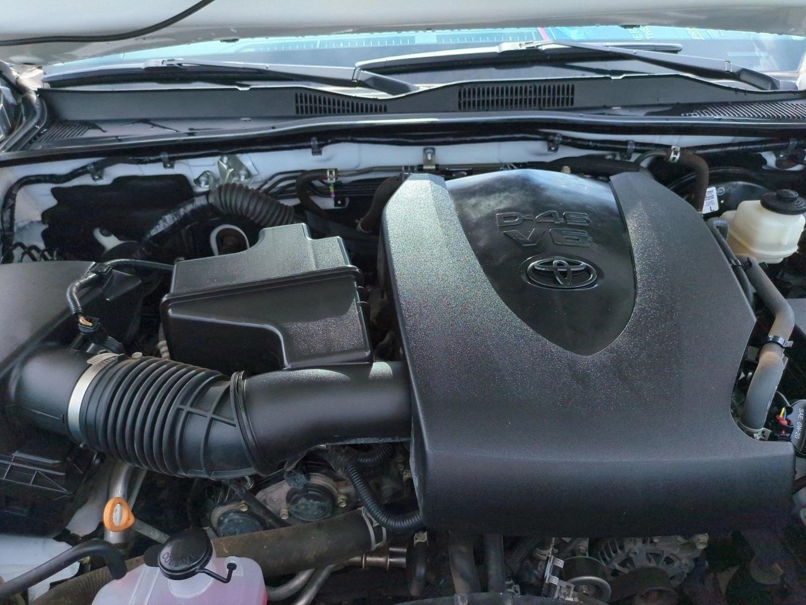 Used 2023 Ice Cap Toyota SR image 21