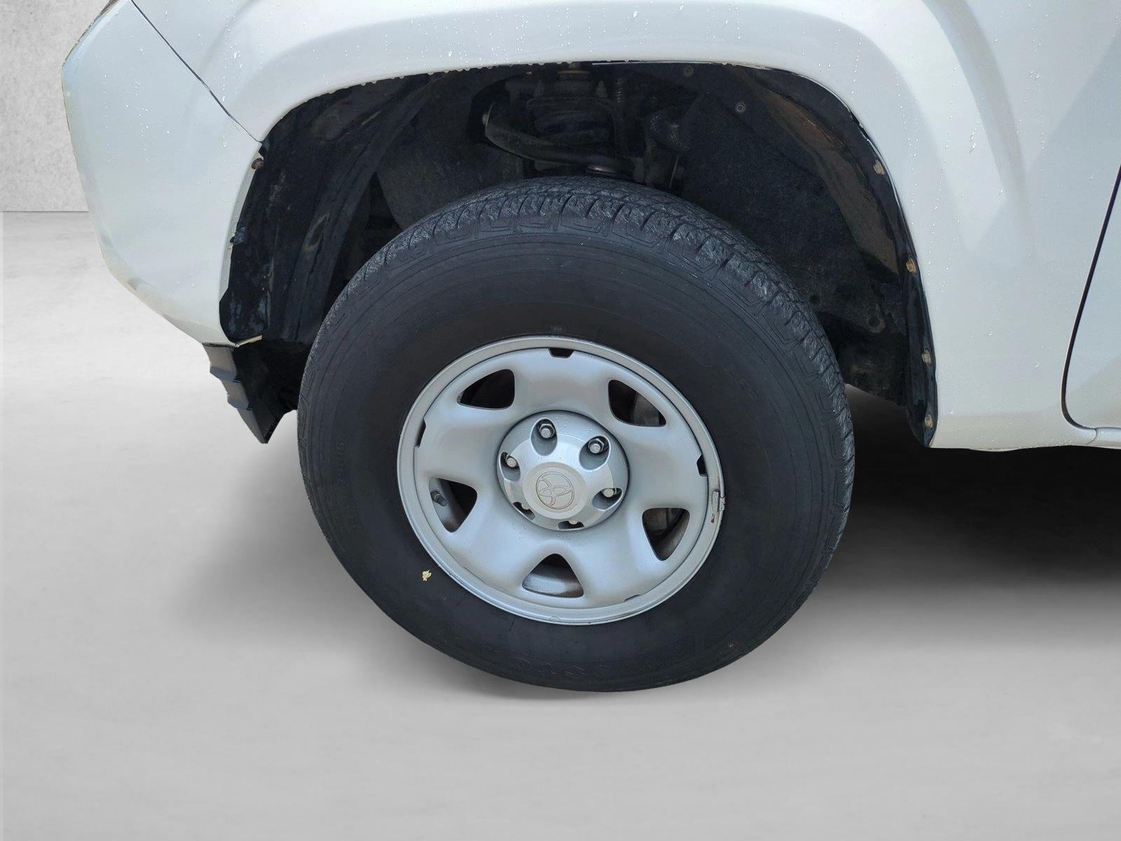 Used 2023 Ice Cap Toyota SR image 22