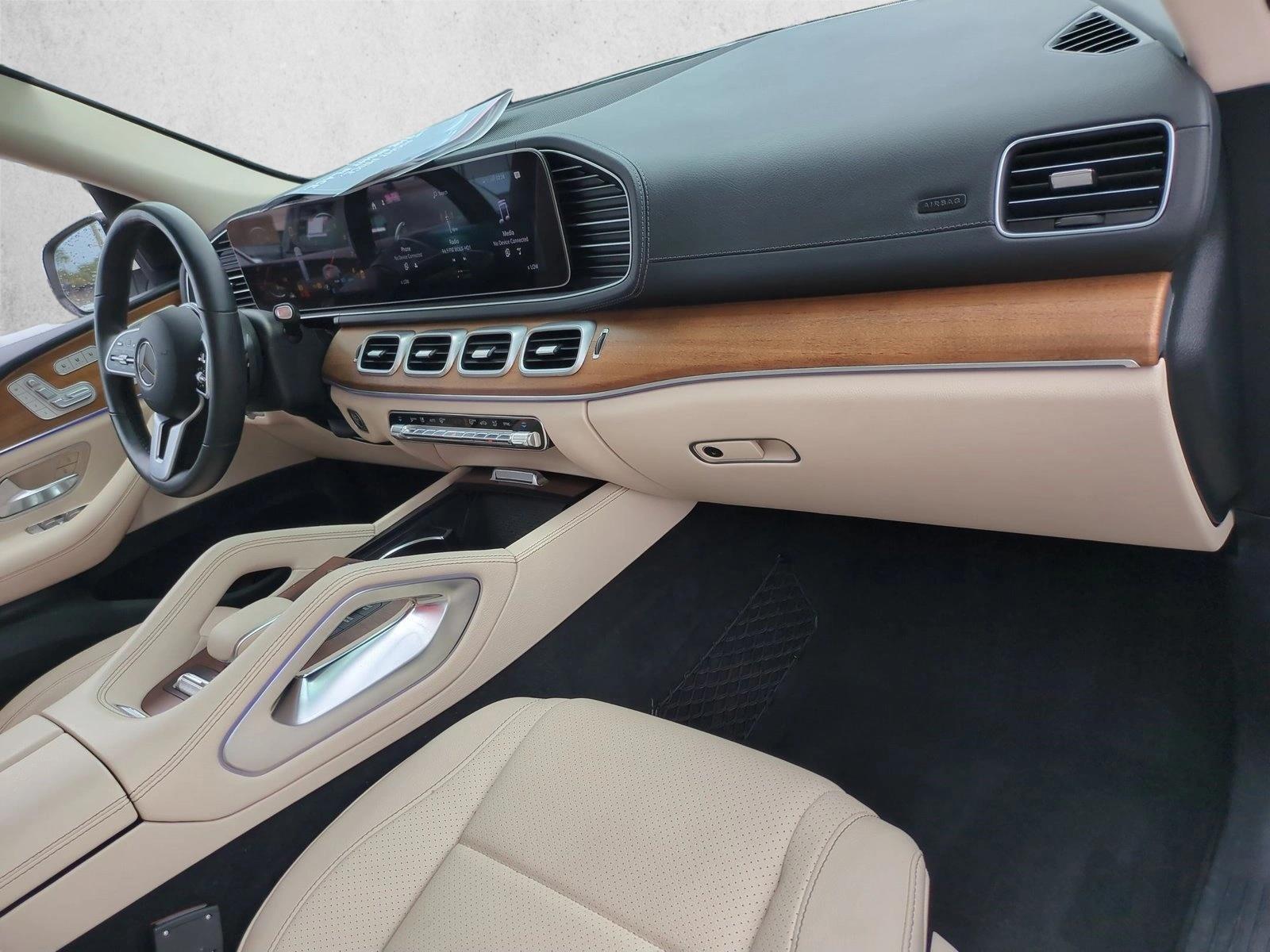 Used 2021 Polar White Mercedes-Benz GLS 450 image 23