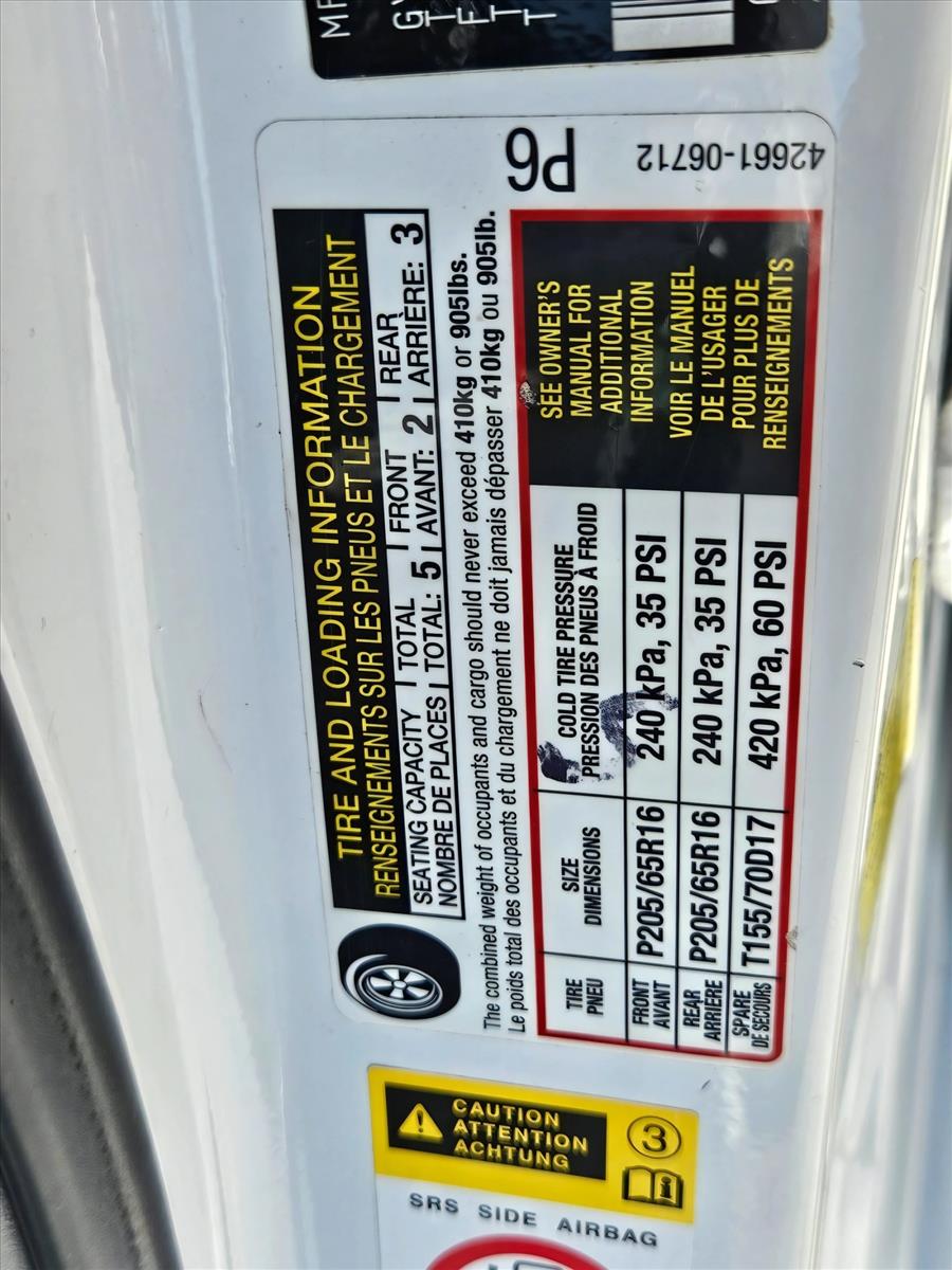 Used 2013 Super White Toyota LE image 15