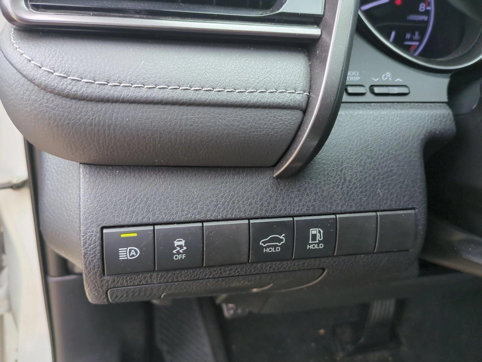 Used 2022 Ice Edge Toyota SE image 13