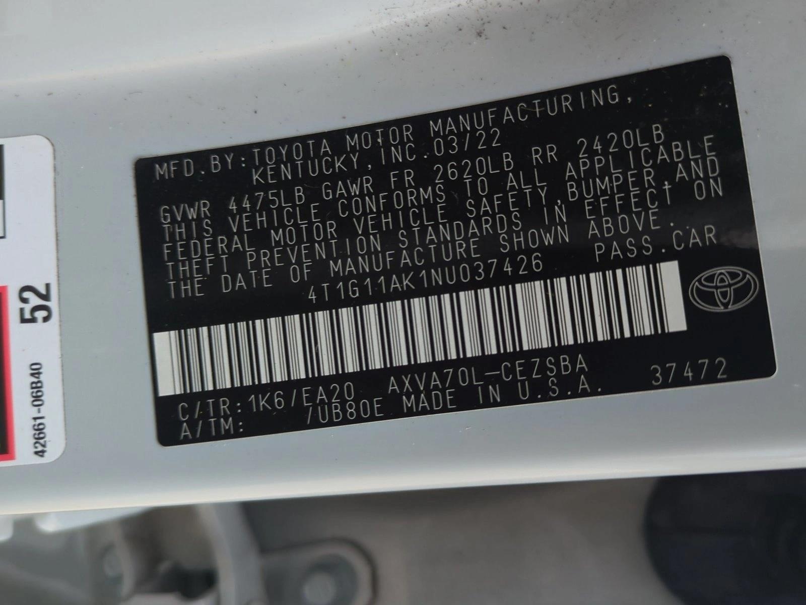 Used 2022 Ice Edge Toyota SE image 15