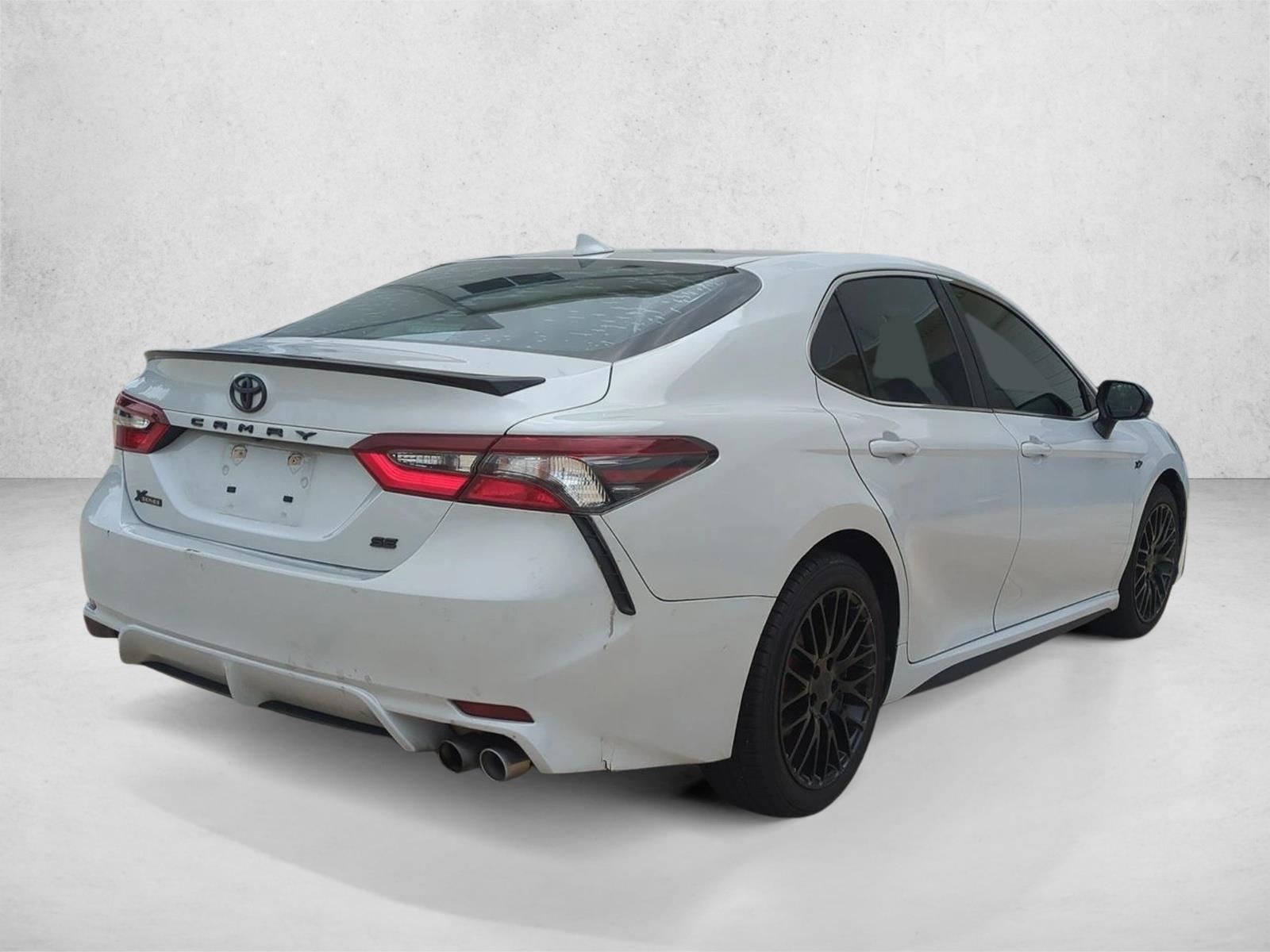 Used 2022 Ice Edge Toyota SE image 5