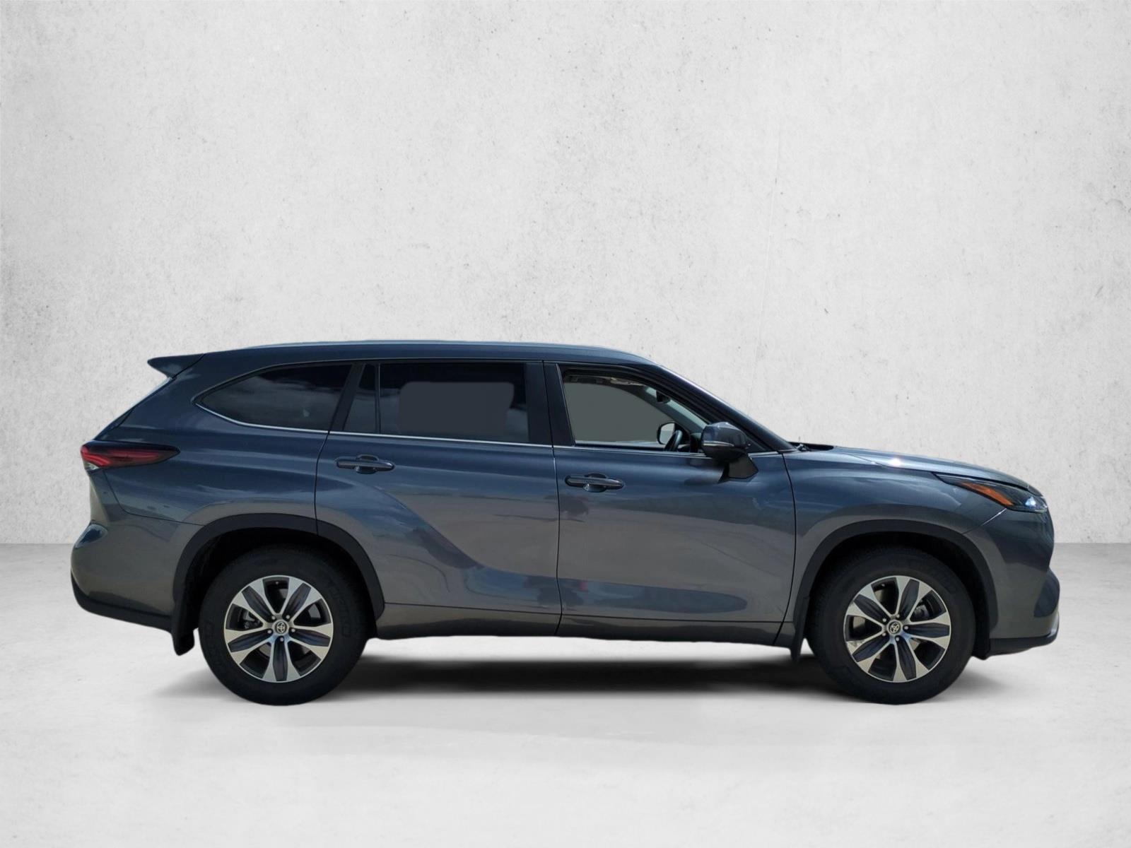 Used 2024 Magnetic Gray Metallic Toyota XLE image 4