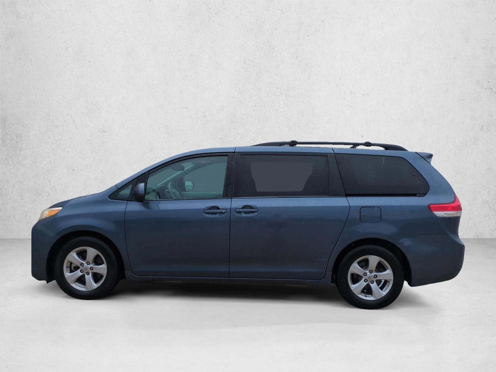 Used 2014 Shoreline Blue Pearl Toyota LE image 8