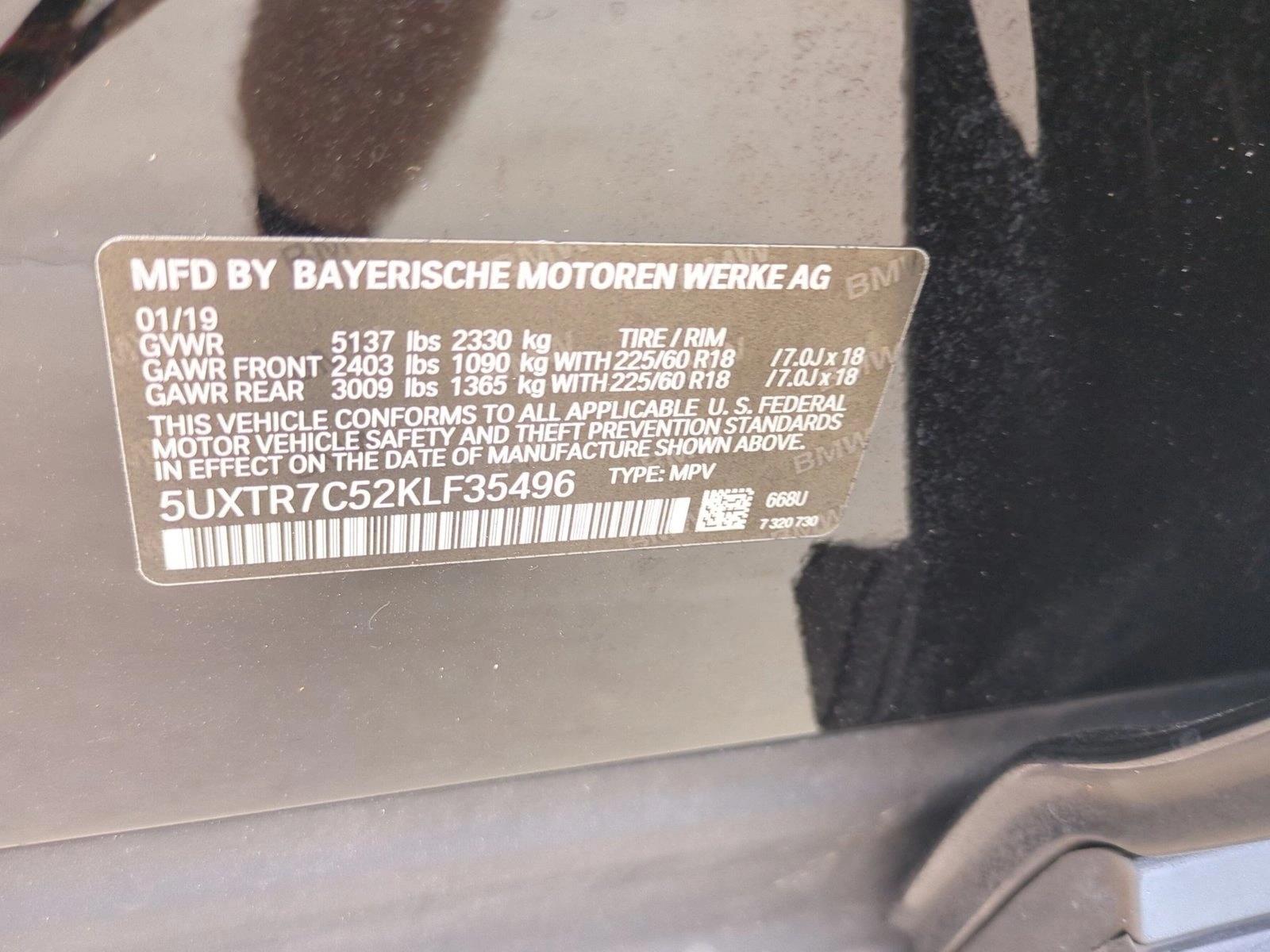 Used 2019 Jet Black BMW sDrive30i image 15