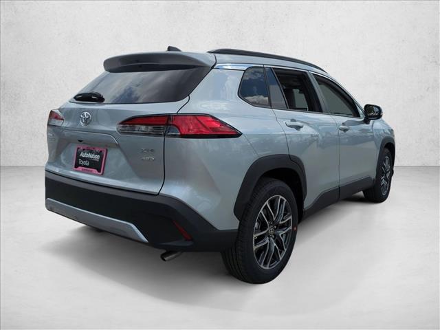 View vehicle photo 2