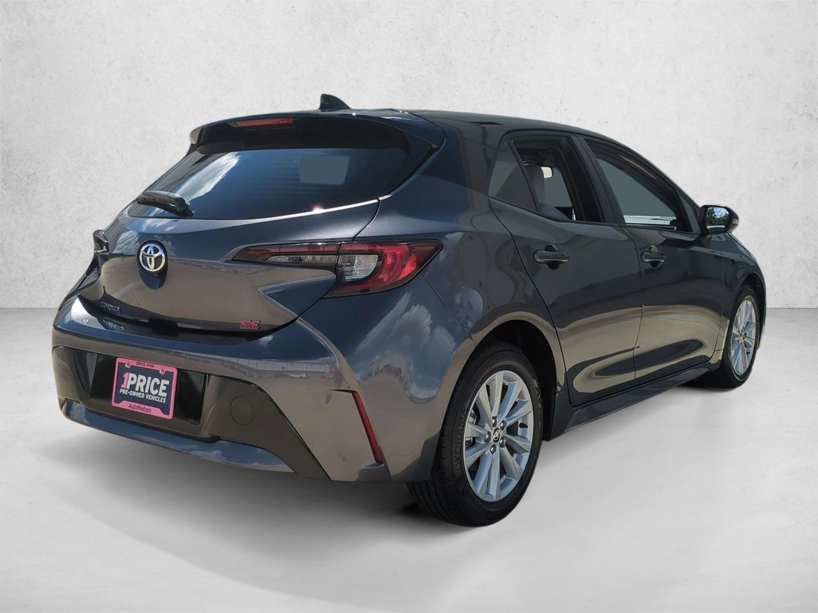 Used 2026 Magnetic w/Black Toyota SE image 5