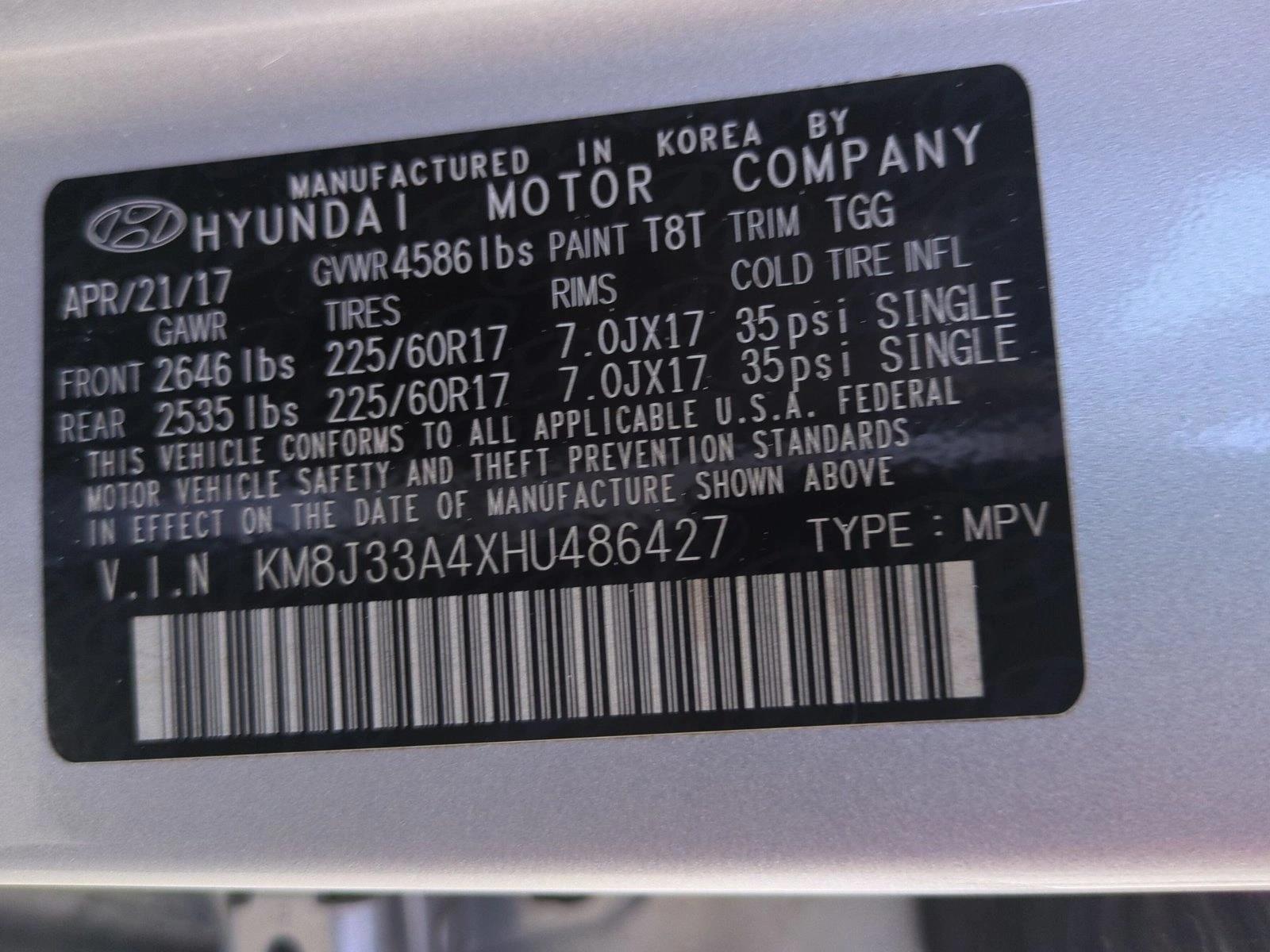 Used 2017 Molten Silver Hyundai SE image 15
