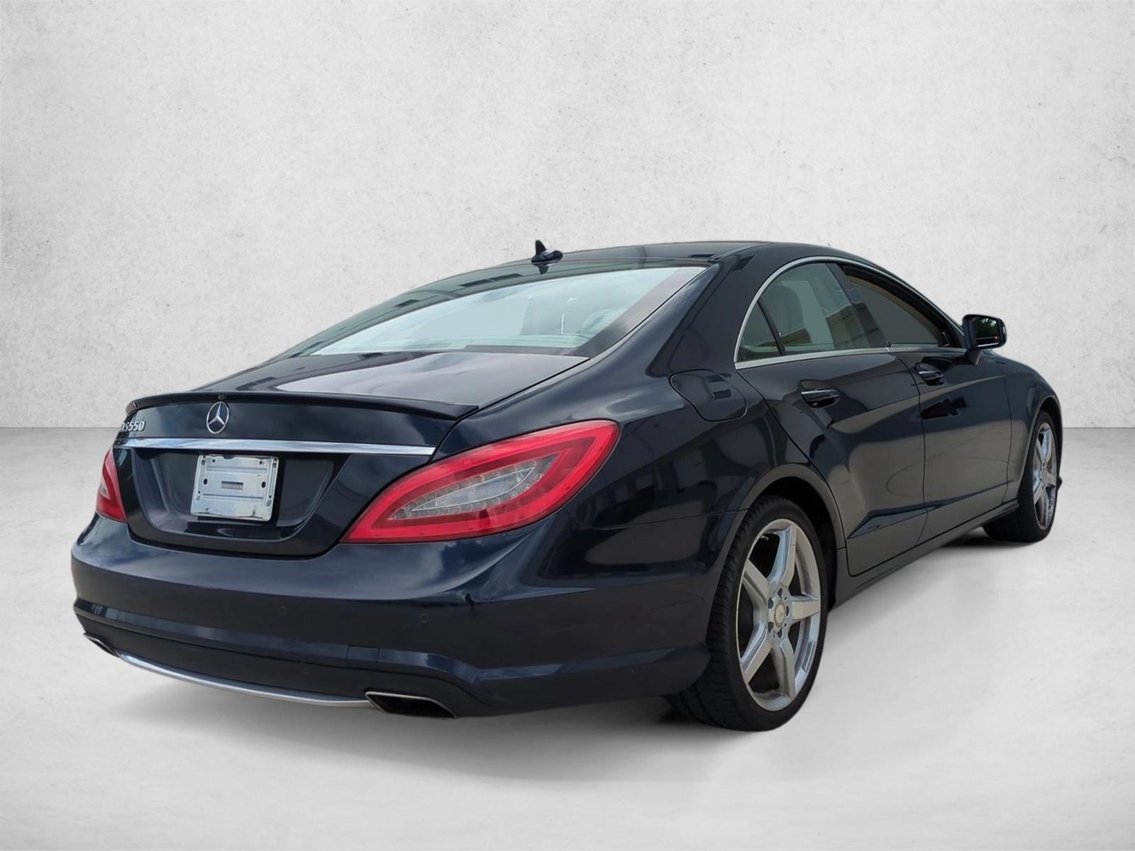 Used 2014 Lunar Blue Metallic Mercedes-Benz CLS 550 image 5