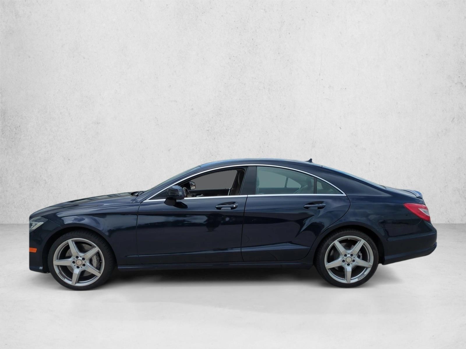 Used 2014 Lunar Blue Metallic Mercedes-Benz CLS 550 image 8