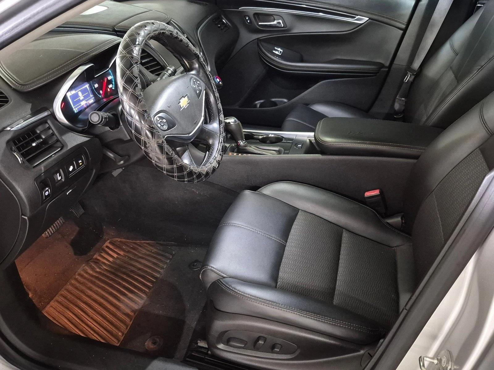 Used 2017 Silver Ice Metallic Chevrolet LT image 11