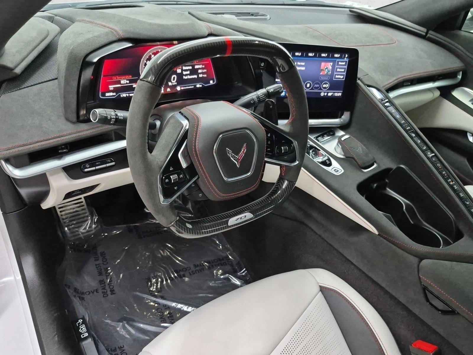 Used 2023 White Pearl Metallic Tricoat Chevrolet 3LZ image 17