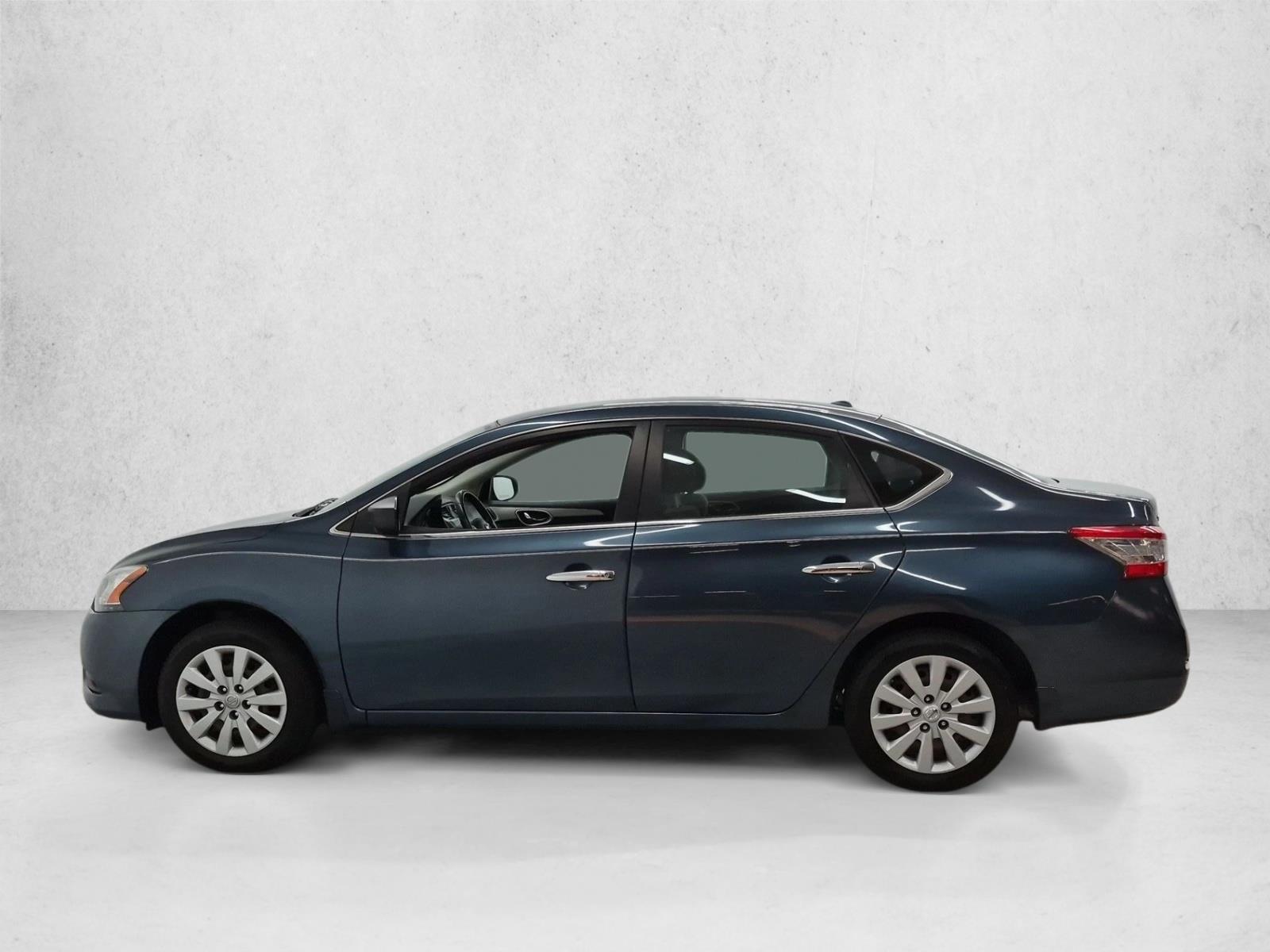 Used 2013 Graphite Blue Nissan SV image 9